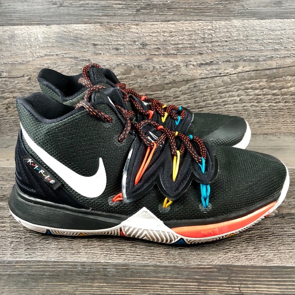 kyrie friends shoes